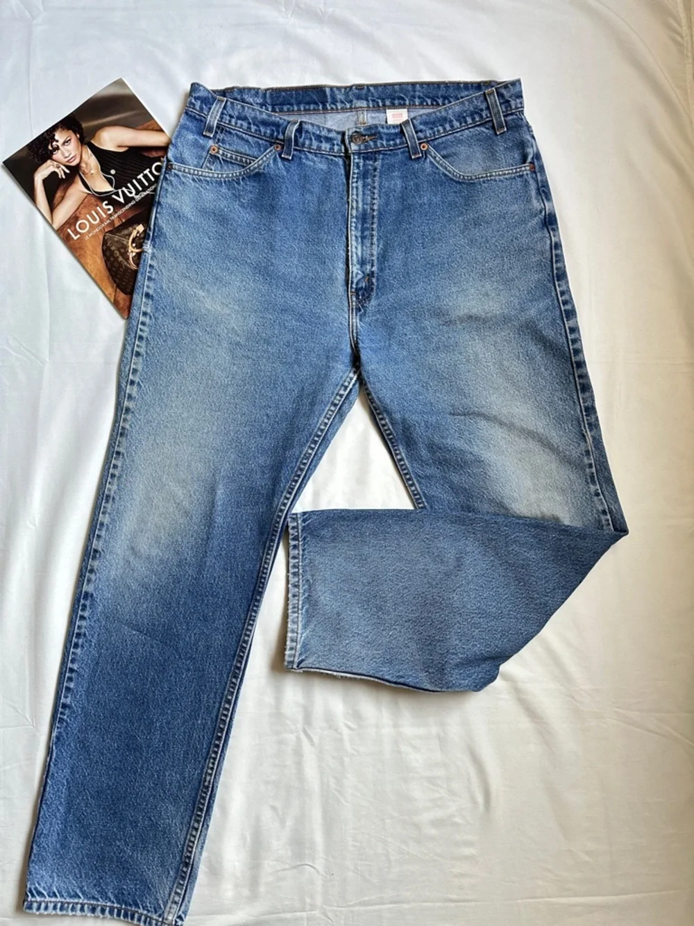 Vintage Levi's 505 Regular Fit Light Blue Jeans - Picture 5 of 12